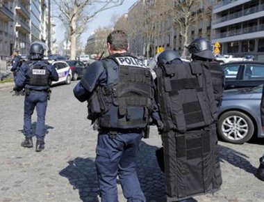 Γαλλική αστυνομία: Δεν ξέρουμε αν το δέμα στα γραφεία του ΔΝΤ στάλθηκε από την Ελλάδα